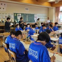 「うぐいすの広場」の先生方に授業を見ていだだきました