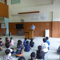 全校集会