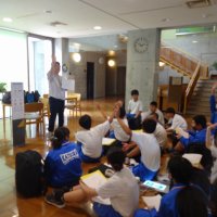 1学年登校日　図書館へ行こう！