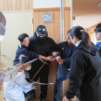不審者対応の避難訓練を行いました (1/30)