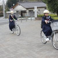1年生も自転車で登校 (4/10)