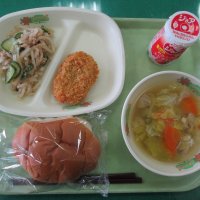 １年生！給食スタート