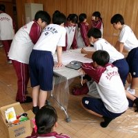 学級旗作成中 (5/1)