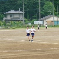 陸上競技の練習が始まりました (5/23)