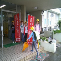 ６月11日(水）雨の日のあいさつ運動