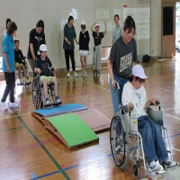６月１３日(金）４年生・親子レクリエーション・福祉体験
