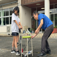 ５年生「ペットボトルロケット」打ち上げ成功！！